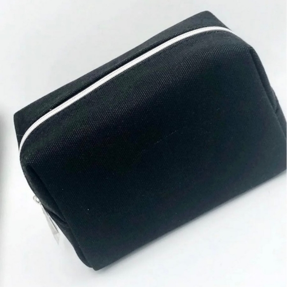 Dior Logo Black makeup bag - Picture 2 of 10